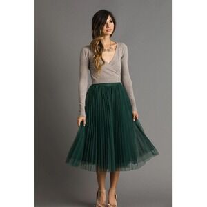 NWT Morning Lavender Vienna Pleated Tulle Midi Skirt Green Women SP